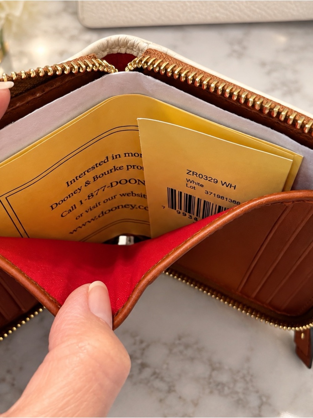 NWTs, Dooney & Bourke Creamy Pebbled Leather Cameron Crossbody & Matching Wallet - Picture 10 of 13